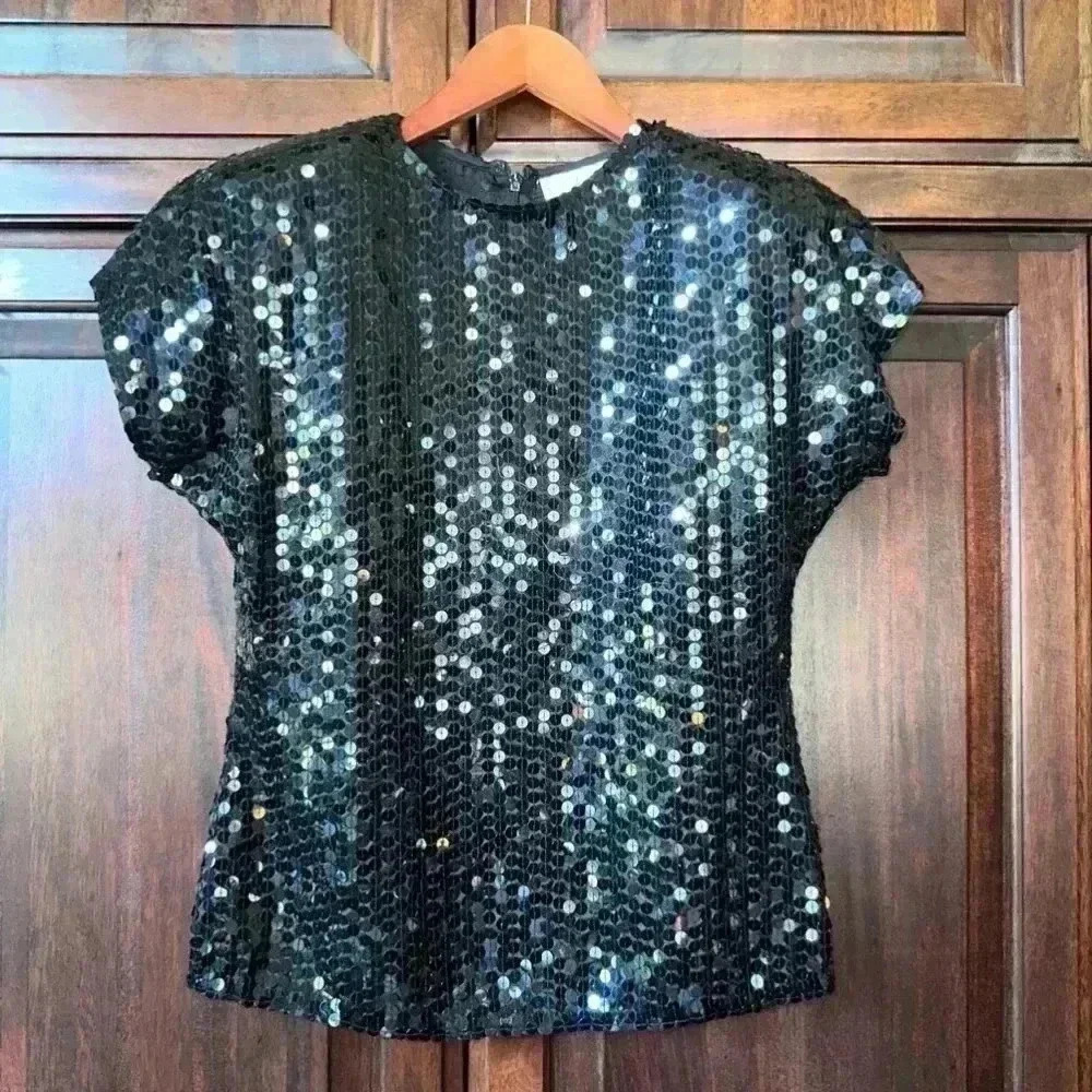 VINTAGE! 1980s Destinee Black Sequined Top with built in shoulder pads! Size S - Picture 2 of 5
